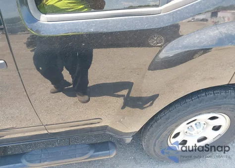 2010 Nissan Xterra X из США, поврежденный, VIN 5N1AN0NU1AC515120